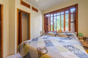 Casa em Condomínio à venda com 181m², 3 dormitórios, 1 suíte, 3 vagas, no bairro Tristeza em PORTO ALEGRE