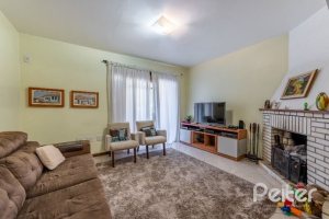 Casa em Condomínio à venda com 181m², 3 dormitórios, 1 suíte, 3 vagas, no bairro Tristeza em PORTO ALEGRE