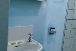 Casa à venda com 200m², 3 dormitórios, 2 vagas, no bairro Tristeza em Porto Alegre