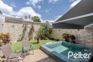 Casa em Condomínio à venda com 185m², 3 dormitórios, 1 suíte, 2 vagas, no bairro Vila Nova em PORTO ALEGRE