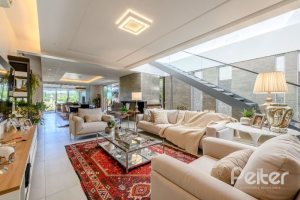 Casa em Condomínio à venda com 339m², 4 dormitórios, 4 suítes, 4 vagas, no bairro Terra Ville em PORTO ALEGRE