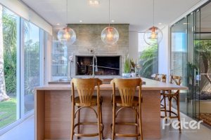 Casa em Condomínio à venda com 339m², 4 dormitórios, 4 suítes, 4 vagas, no bairro Terra Ville em PORTO ALEGRE