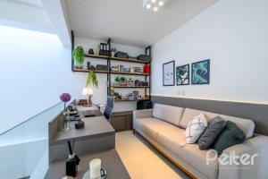 Casa em Condomínio à venda com 339m², 4 dormitórios, 4 suítes, 4 vagas, no bairro Terra Ville em PORTO ALEGRE