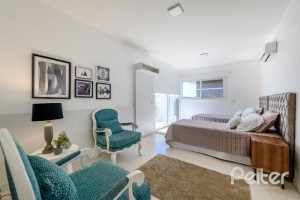 Casa em Condomínio à venda com 339m², 4 dormitórios, 4 suítes, 4 vagas, no bairro Terra Ville em PORTO ALEGRE