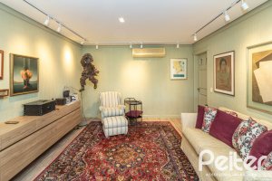 Casa em Condomínio à venda com 533m², 4 dormitórios, 2 suítes, 6 vagas, no bairro Terra Ville em PORTO ALEGRE