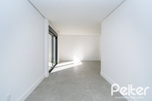 Casa em Condomínio à venda com 389m², 4 dormitórios, 4 suítes, 4 vagas, no bairro Terra Ville em PORTO ALEGRE