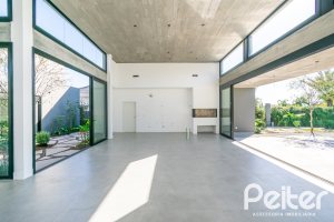 Casa em Condomínio à venda com 389m², 4 dormitórios, 4 suítes, 4 vagas, no bairro Terra Ville em PORTO ALEGRE