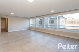 Apartamento à venda com 142m², 3 dormitórios, 1 suíte, 2 vagas, no bairro Tristeza em PORTO ALEGRE