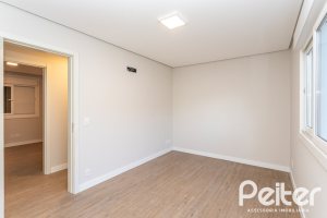 Apartamento à venda com 142m², 3 dormitórios, 1 suíte, 2 vagas, no bairro Tristeza em PORTO ALEGRE