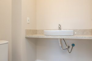 Apartamento à venda com 142m², 3 dormitórios, 1 suíte, 2 vagas, no bairro Tristeza em PORTO ALEGRE