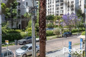 Apartamento à venda com 142m², 3 dormitórios, 1 suíte, 2 vagas, no bairro Tristeza em PORTO ALEGRE