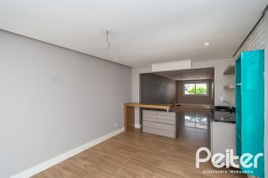 Casa em Condomínio à venda com 210m², 4 dormitórios, 3 suítes, 3 vagas, no bairro Tristeza em Porto Alegre