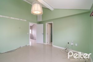 Casa em Condomínio à venda com 210m², 4 dormitórios, 3 suítes, 3 vagas, no bairro Tristeza em Porto Alegre