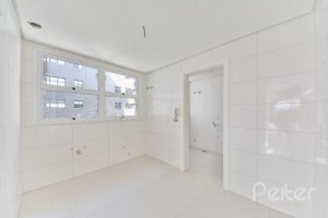 Cobertura à venda com 364m², 3 dormitórios, 2 suítes, 3 vagas, no bairro Tristeza em PORTO ALEGRE