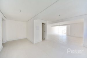 Cobertura à venda com 364m², 3 dormitórios, 2 suítes, 3 vagas, no bairro Tristeza em PORTO ALEGRE
