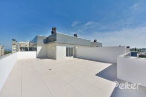 Cobertura à venda com 364m², 3 dormitórios, 2 suítes, 3 vagas, no bairro Tristeza em PORTO ALEGRE