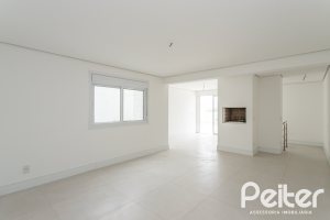 Cobertura à venda com 264m², 3 dormitórios, 3 suítes, 3 vagas, no bairro Tristeza em PORTO ALEGRE