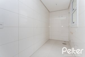 Cobertura à venda com 264m², 3 dormitórios, 3 suítes, 3 vagas, no bairro Tristeza em PORTO ALEGRE