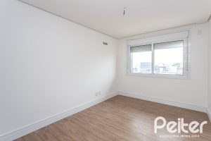 Cobertura à venda com 264m², 3 dormitórios, 3 suítes, 3 vagas, no bairro Tristeza em PORTO ALEGRE