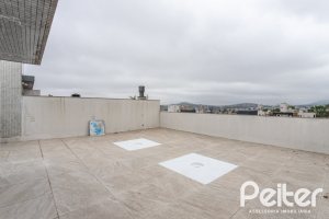 Cobertura à venda com 264m², 3 dormitórios, 3 suítes, 3 vagas, no bairro Tristeza em PORTO ALEGRE
