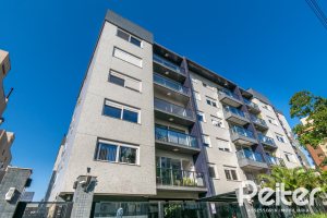 Cobertura à venda com 264m², 3 dormitórios, 3 suítes, 3 vagas, no bairro Tristeza em PORTO ALEGRE