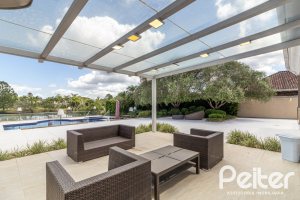 Casa em Condomínio à venda com 445m², 4 dormitórios, 4 suítes, 4 vagas, no bairro Terra Ville em Porto Alegre