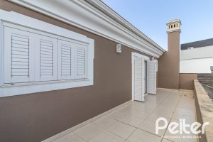 Casa em Condomínio à venda com 445m², 4 dormitórios, 4 suítes, 4 vagas, no bairro Terra Ville em Porto Alegre