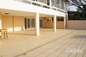 Cobertura à venda com 550m², 4 dormitórios, 4 suítes, 3 vagas, no bairro Vila Assunção em Porto Alegre