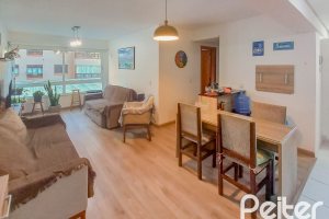 Apartamento à venda com 82m², 3 dormitórios, 1 suíte, 3 vagas, no bairro Tristeza em PORTO ALEGRE