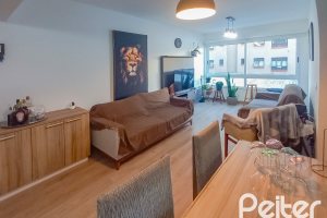 Apartamento à venda com 82m², 3 dormitórios, 1 suíte, 3 vagas, no bairro Tristeza em PORTO ALEGRE