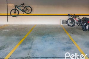 Apartamento à venda com 82m², 3 dormitórios, 1 suíte, 3 vagas, no bairro Tristeza em PORTO ALEGRE