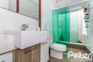 Casa em Condomínio à venda com 420m², 4 dormitórios, 4 suítes, 6 vagas, no bairro Terra Ville em PORTO ALEGRE