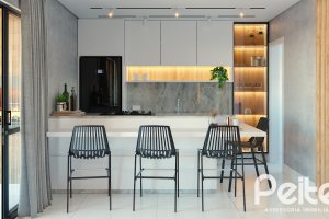 Cobertura à venda com 194m², 3 dormitórios, 1 suíte, 2 vagas, no bairro Tristeza em Porto Alegre