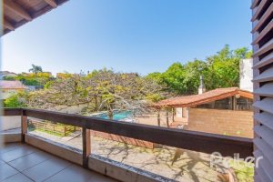 Apartamento à venda com 231m², 4 dormitórios, 2 suítes, 2 vagas, no bairro Cristal em PORTO ALEGRE