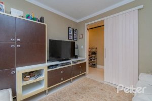 Apartamento à venda com 231m², 4 dormitórios, 2 suítes, 2 vagas, no bairro Cristal em PORTO ALEGRE