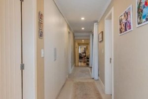 Apartamento à venda com 231m², 4 dormitórios, 2 suítes, 2 vagas, no bairro Cristal em PORTO ALEGRE