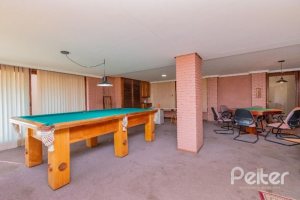 Apartamento à venda com 231m², 4 dormitórios, 2 suítes, 2 vagas, no bairro Cristal em PORTO ALEGRE