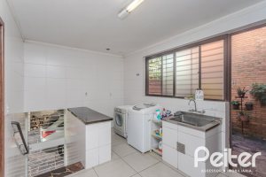 Casa em Condomínio à venda com 395m², 4 dormitórios, 4 suítes, 4 vagas, no bairro Cavalhada em PORTO ALEGRE