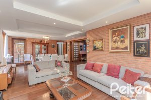 Casa em Condomínio à venda com 395m², 4 dormitórios, 4 suítes, 4 vagas, no bairro Cavalhada em PORTO ALEGRE
