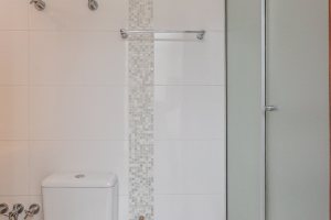 Casa em Condomínio à venda com 395m², 4 dormitórios, 4 suítes, 4 vagas, no bairro Cavalhada em PORTO ALEGRE