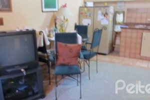 Comercial à venda com 260m², 3 dormitórios, 1 suíte, 6 vagas, no bairro Menino Deus em Porto Alegre