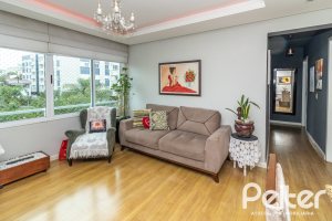 Apartamento à venda com 75m², 3 dormitórios, 1 suíte, 1 vaga, no bairro Tristeza em Porto Alegre