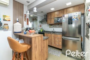 Apartamento à venda com 75m², 3 dormitórios, 1 suíte, 1 vaga, no bairro Tristeza em Porto Alegre