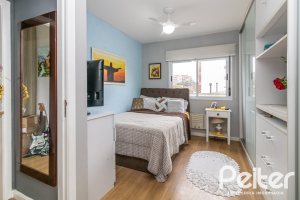 Apartamento à venda com 75m², 3 dormitórios, 1 suíte, 1 vaga, no bairro Tristeza em Porto Alegre