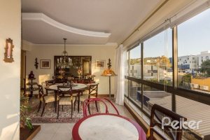 Apartamento à venda com 156m², 3 dormitórios, 1 suíte, 3 vagas, no bairro Tristeza em PORTO ALEGRE