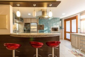 Apartamento à venda com 156m², 3 dormitórios, 1 suíte, 3 vagas, no bairro Tristeza em PORTO ALEGRE