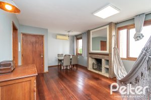 Apartamento à venda com 86m², 2 dormitórios, no bairro Tristeza em Porto Alegre