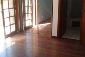 Casa à venda com 158m², 3 dormitórios, 1 suíte, 2 vagas, no bairro Ipanema em Porto Alegre