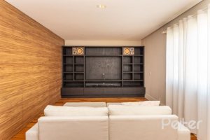 Casa em Condomínio à venda com 550m², 3 dormitórios, 3 suítes, 4 vagas, no bairro Terra Ville em PORTO ALEGRE