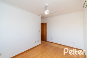 Cobertura à venda com 149m², 3 dormitórios, 1 vaga, no bairro Tristeza em Porto Alegre